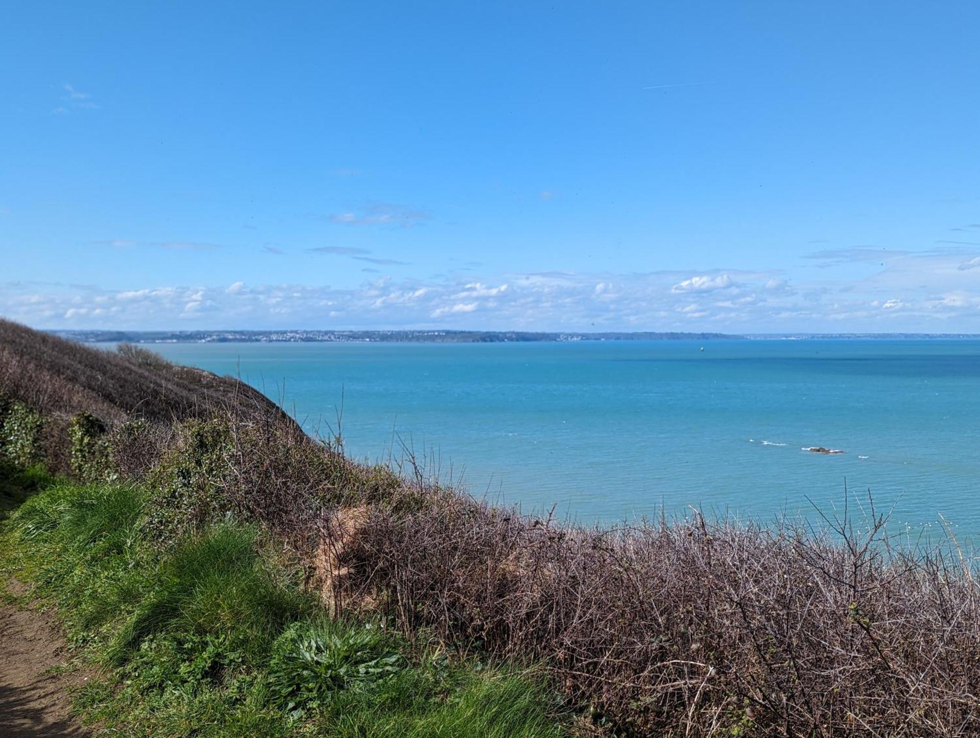 Appart Vue Mer-Au Pied Du Chemin De Randonnee " Bassan" Planguenoual Esterno foto